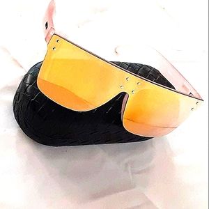 Quay Hidden Hills Oversized Shield Sunglasses Coral Pink